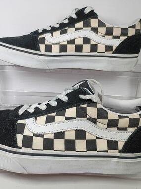 Van's Checkerboard Black & White Kids Skate Shoes - Classic Low Top 7